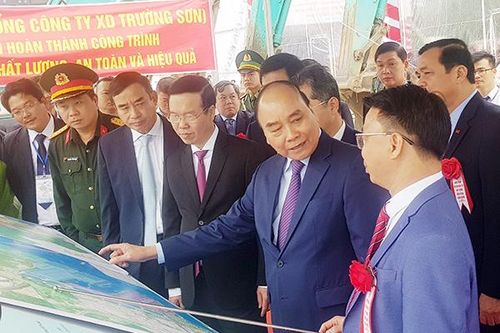 Chủ tịch Nước Nguyễn Xuân Phúc: Đầu tư cảng Liên Chiểu không phải riêng cho Đà Nẵng
