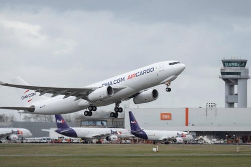 Tập đoàn vận tải CMA-CGM muốn được cấp phép bay cho CC Air Cargo tại Việt Nam