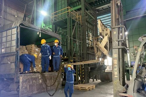 Bắc Ninh: Tiêu hủy hơn 30.000 sản phẩm mỹ phẩm Hàn Quốc trị giá gần 4 tỷ đồng