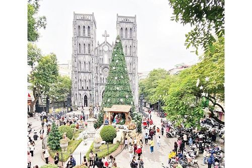 Đón Noel tại những nhà thờ ở Hà Nội