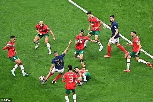 Hàng thủ của đội tuyển Ma rốc bị chê 'thảm họa'