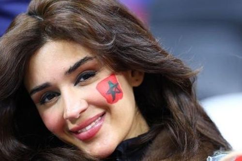 Mê mẩn với nhan sắc các CĐV nữ Morocco ở trận thua 0-2 trước Pháp