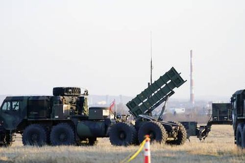 Điện Kremlin cảnh báo tên lửa Patriot sẽ thành mục tiêu của Nga nếu chuyển giao cho Ukraine