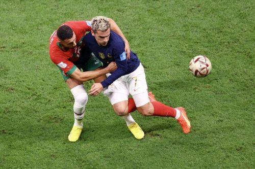 Thắng Morocco, Griezmann vượt mặt Messi ở 1 chỉ số