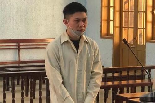 Nghịch tử đánh cha tử vong chỉ vì mở tivi gây ồn ào
