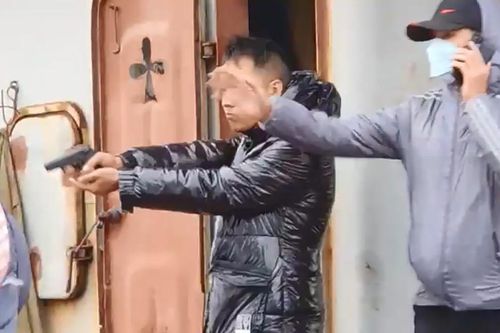 Bảo vệ tàu khai thác cát ở Hải Phòng nổ súng cảnh cáo dân: Chính quyền thông tin
