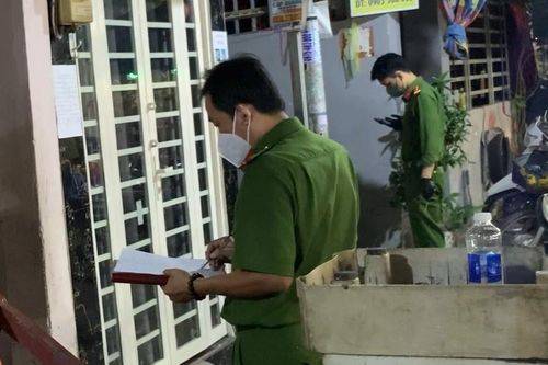 Khám nghiệm hiện trường vụ cai thầu xây dựng bị đâm chết ở TP.HCM