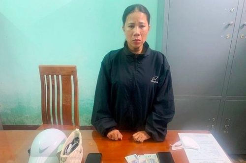 'Bỉ Vỏ' 9X sa lưới tại chợ Bà Rén