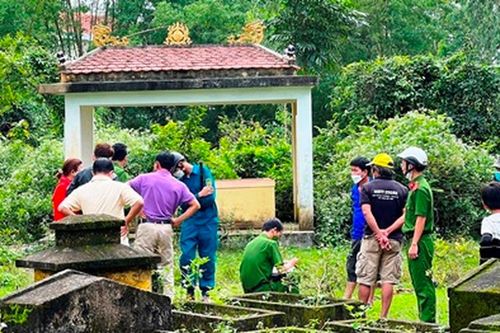 Phát hiện một bộ xương người đang phân hủy ở Quảng Nam