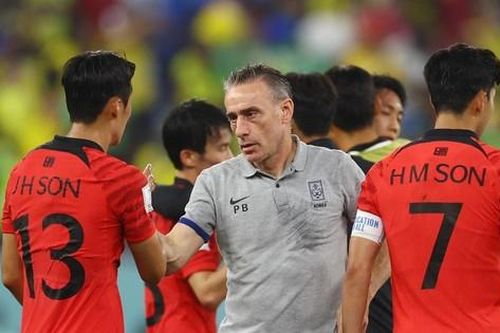 Rời ĐT Hàn Quốc, Bento cạnh tranh với Mourinho ở cuộc đua dẫn dắt ĐT Bồ Đào Nha