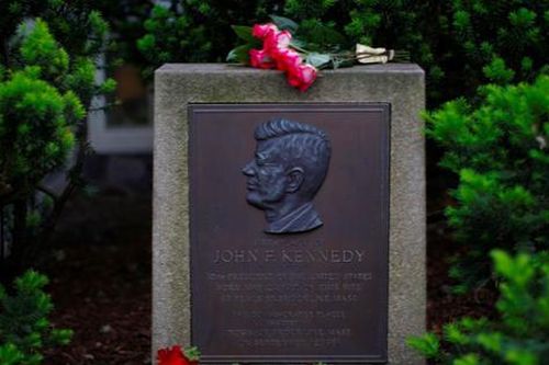Mỹ giải mật hàng ngàn tài liệu về vụ ám sát cố Tổng thống Kennedy