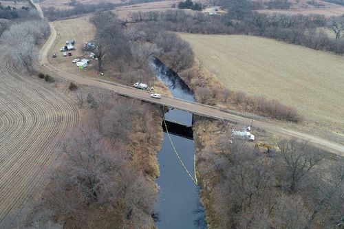 Canada khởi động lại một phần của đường ống dẫn dầu Keystone