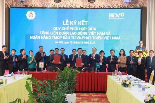 Ứng dụng công nghệ trong đóng kinh phí công đoàn