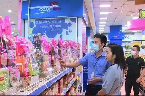 Chuẩn bị đủ nguồn hàng phục vụ Tết Nguyên đán