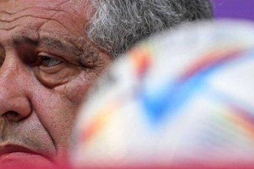 World Cup 2022 và những nhà cầm quân mất chức
