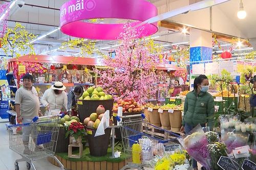 Chất lượng hàng hóa phục vụ dịp Tết: Ðến hẹn lại... lo!