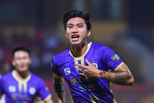 Đoàn Văn Hậu bất ngờ chia tay Hà Nội FC