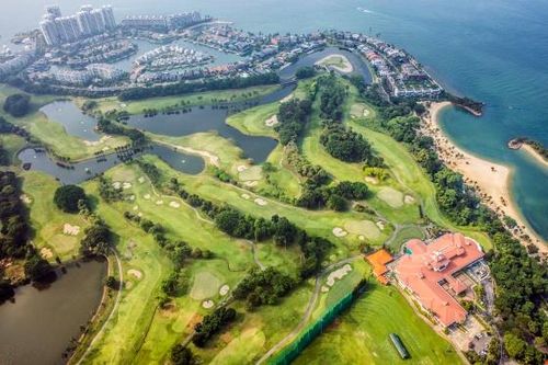 Phí vào CLB chơi golf của giới siêu giàu lên tới 618.000 USD