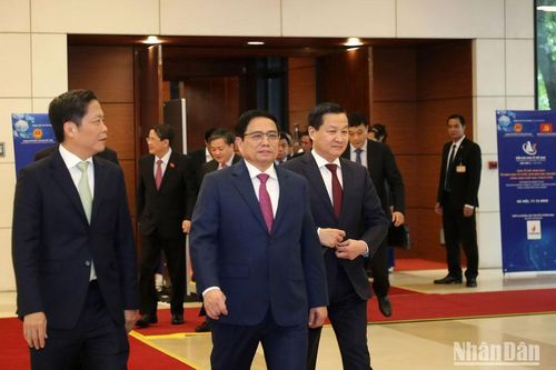 Thủ tướng Phạm Minh Chính dự Diễn đàn Kinh tế Việt Nam