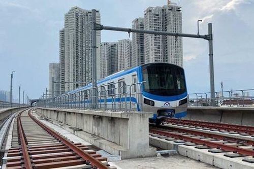Đoàn tàu metro đầu tiên ở TPHCM chạy thử nghiệm với tốc độ bao nhiêu?