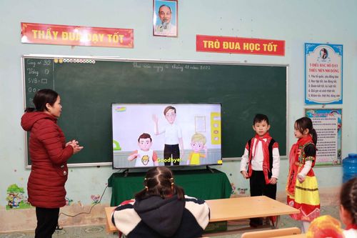 Hỗ trợ học sinh vùng cao học tiếng Anh theo chương trình giáo dục phổ thông mới