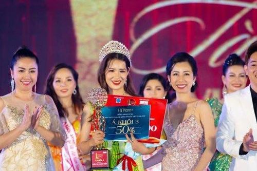 Doanh nhân Trần Thị Ngọc Thủy đăng quang Á khôi 3 cuộc thi Hoa khôi Doanh nhân Tài sắc Việt Nam 2022