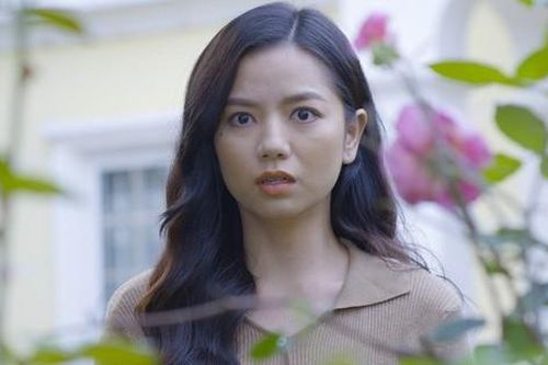Lê Hạ Anh của 'Hoa hồng giấy' được gọi là 'nữ hoàng nước mắt' thế hệ mới