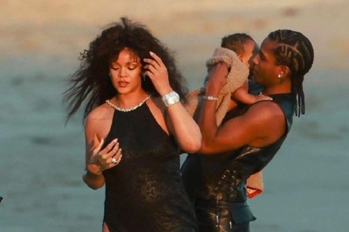 Hình ảnh đầu tiên của con trai Rihanna được hé lộ
