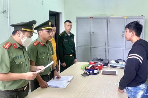Bắt thêm 2 nghi phạm tổ chức cho người khác trốn đi nước ngoài