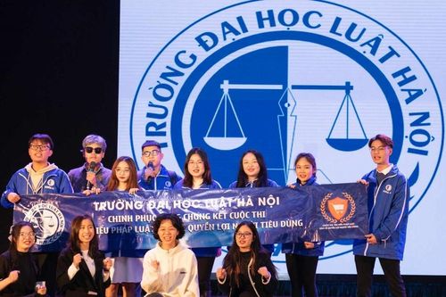 Đại học Luật Hà Nội dành giải Nhất Cuộc thi 'Tìm hiểu pháp luật bảo vệ quyền lợi người tiêu dùng'