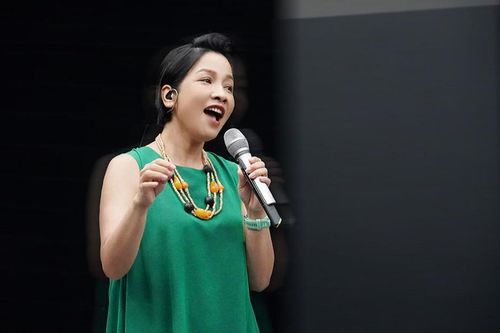 Sở hữu giọng hát đầy 'thâm hậu', Diva Mỹ Linh bất ngờ bị khuyên nên về học lại thanh nhạc