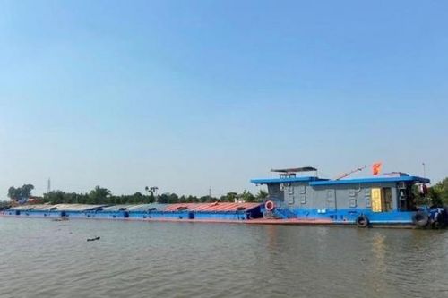 Hải Phòng: Phát hiện phương tiện vận chuyển 1.600 tấn than xít vi phạm