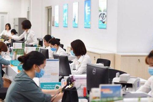 Từ 1/1/2023, tốt nghiệp ngành Công nghệ thông tin, Xây dựng, Luật có thể trở thành công chức ngân hàng
