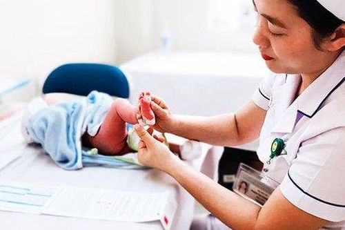 Những khó khăn, thách thức khi thực hiện sàng lọc trước sinh và sơ sinh ở nông thôn, vùng sâu vùng xa và vùng đồng bào dân tộc thiểu số