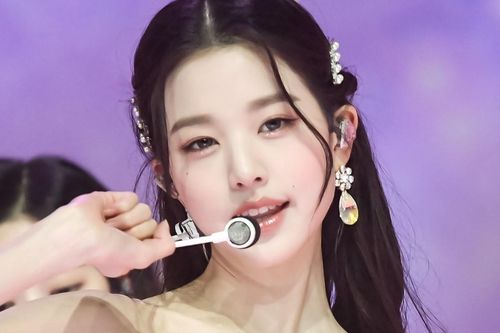 Jang Won Young (IVE) nhảy hời hợt