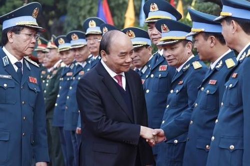 Chủ tịch nước dự Gặp mặt kỷ niệm 50 năm Chiến thắng 'Hà Nội - Điện Biên Phủ trên không'