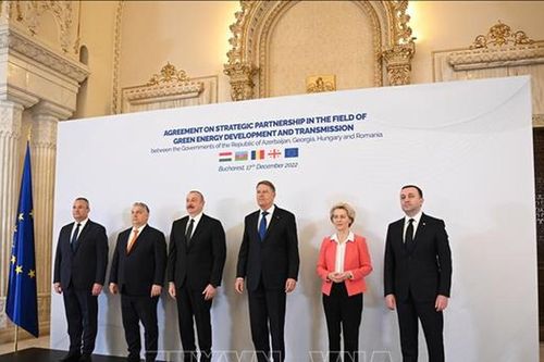 EU thúc đẩy đa dạng hóa nguồn cung năng lượng