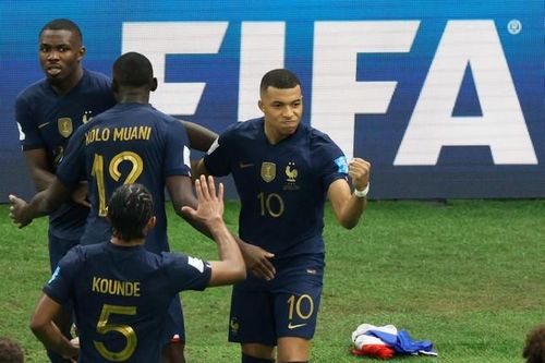 Mbappe lập loạt kỷ lục sánh ngang nhiều huyền thoại bóng đá