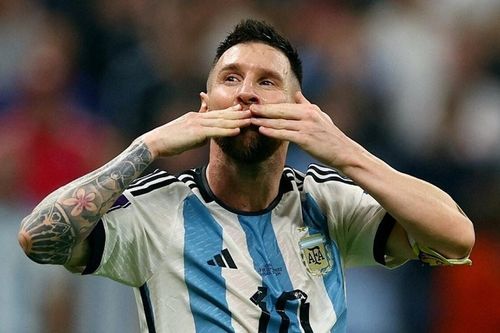 Lionel Messi: Từ chân sút 'mê' đồ ăn nhanh đến nhà vô địch World Cup 2022