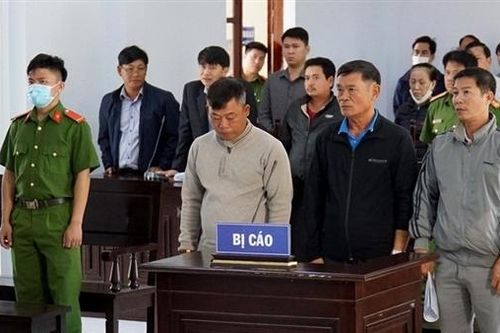 Hoãn phiên xử 3 thanh tra giao thông thiếu trách nhiệm gây chết người