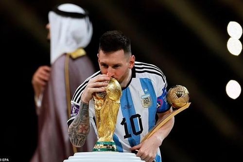 Lionel Messi 'quay xe', tuyên bố chưa muốn chia tay tuyển Argentina
