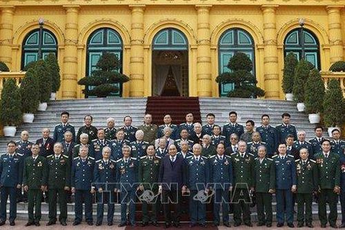 Chủ tịch nước gặp mặt các cựu chiến binh Bộ đội Tên lửa Phòng không và Sư đoàn 361