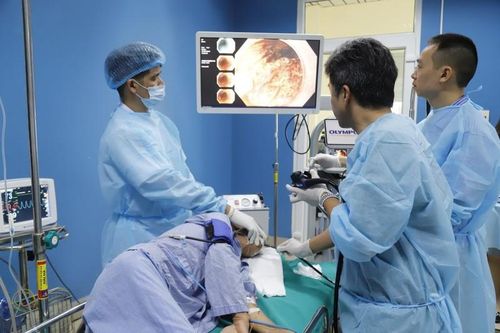 Dấu hiệu bạn nên khám ung thư thực quản ngay