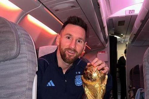 ĐT Argentina được chào đón tại quê nhà như thế nào?