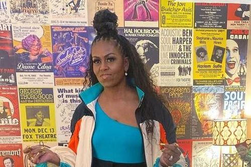Bà Michelle Obama gây bất ngờ với diện mạo mới