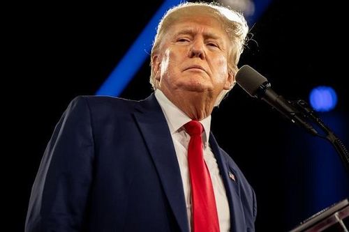 Ông Trump phản ứng mạnh trước đề nghị điều tra hình sự của ủy ban Hạ viện Mỹ