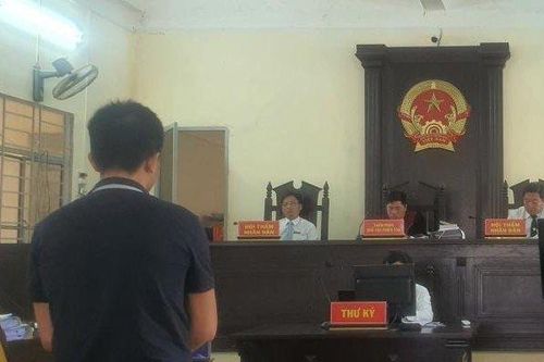 Cà Mau: Thư ký tòa huyện làm giả bản án bị phạt 2 năm tù