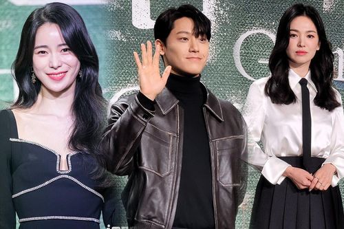 Song Hye Kyo hóa nữ sinh trong họp báo ra mắt phim mới nhưng vẫn bị đối thủ lấn át