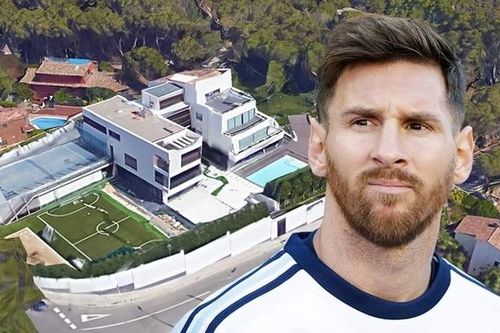 Tại sao không một chiếc máy bay nào trên thế giới có thể bay qua nóc nhà Messi?