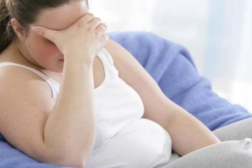 Mẹ béo phì, con dễ bị tim bẩm sinh